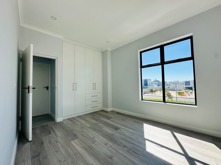 3 Bedroom Property for Sale in Sandown Western Cape